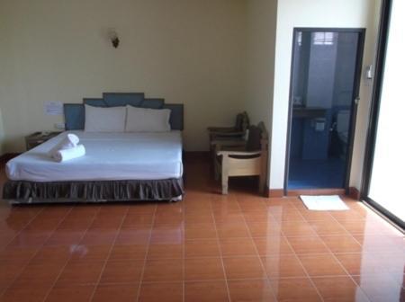 Sr Hotel Surat Thani Room photo